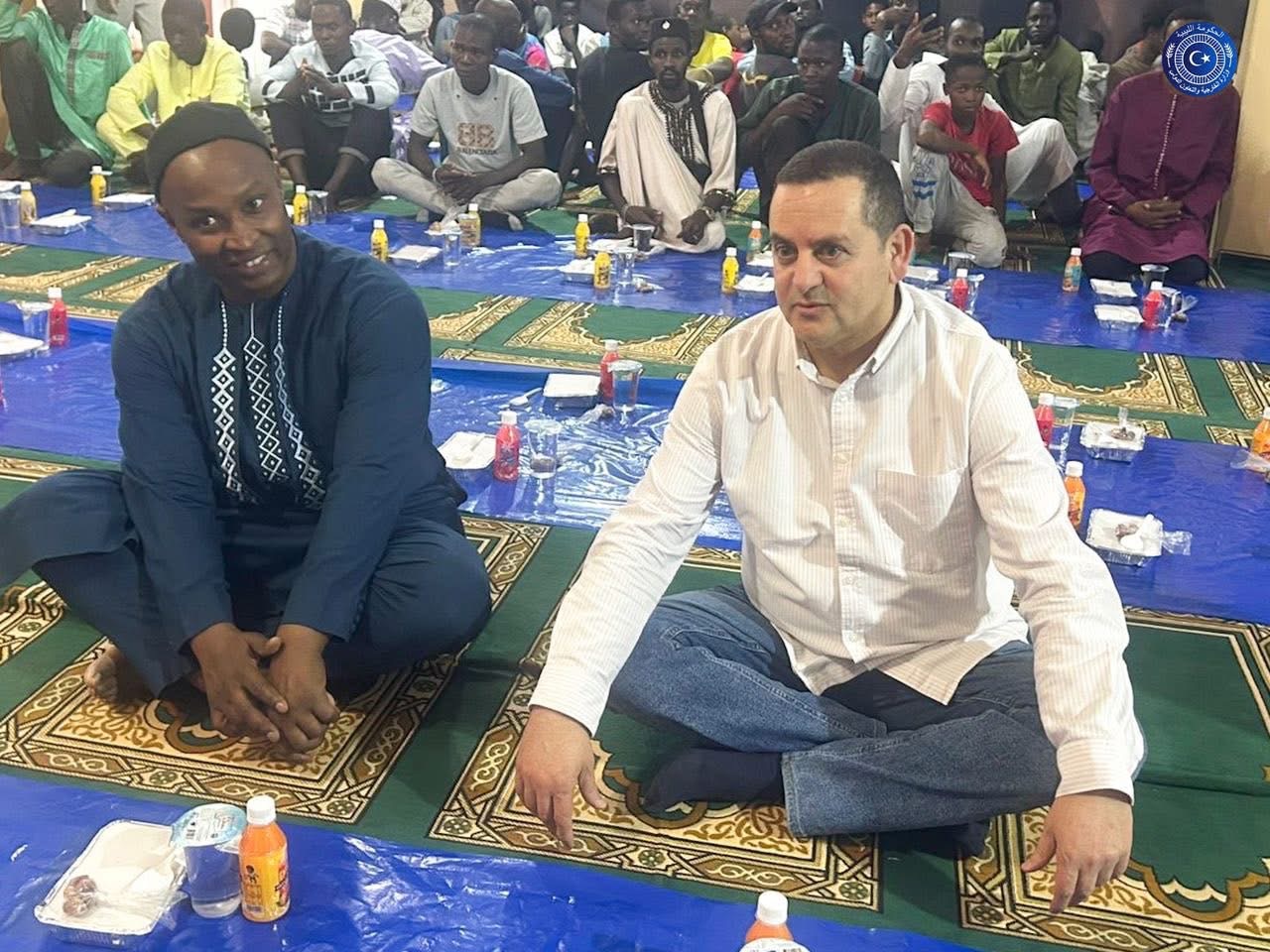 وزير الخارجية بالحكومة الليبية يقيم مأدبة إفطار رمضانية في بيساو لتعزيز العلاقات