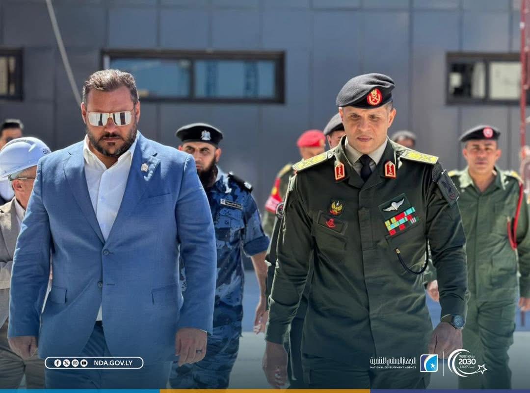 الجهاز الوطني للتنمية وقيادات عسكريه يتفقدون مشروع قصر المؤتمرات في سرت