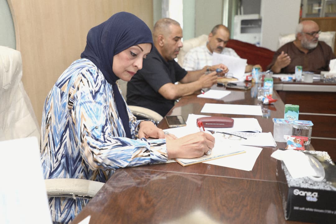 اللجنة العليا لفعالية “بنغازي عاصمة الثقافة العربية” تعتمد المقر الدائم وتستعرض البرامج الثقافية والفنية