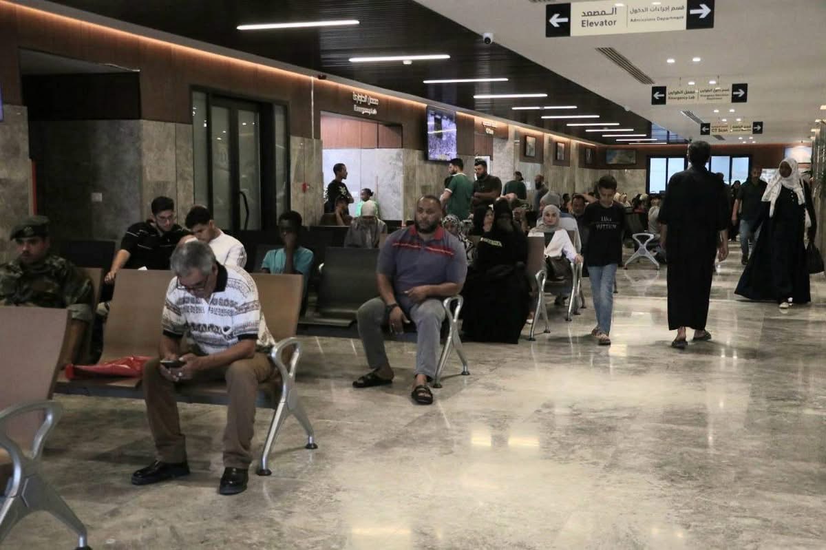 مركز بنغازي الطبي يستقبل 322 حالة طارئة خلال 24 ساعة ويؤكد جاهزيته الميدانية