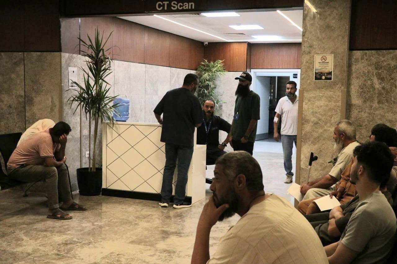 مركز بنغازي الطبي يستقبل 322 حالة طارئة خلال 24 ساعة ويؤكد جاهزيته الميدانية