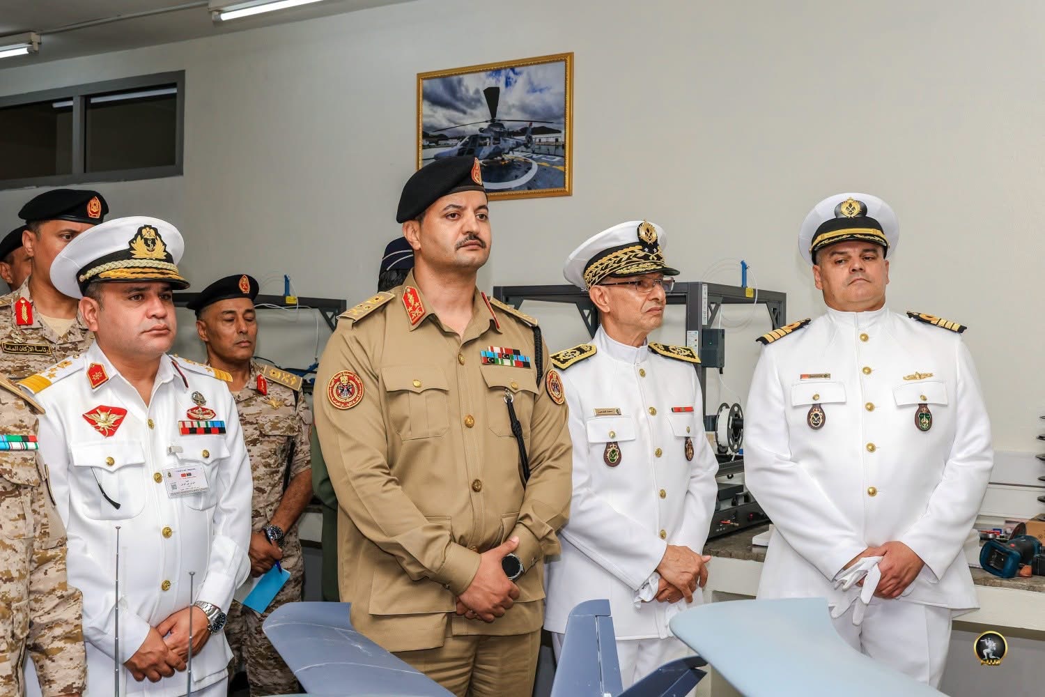 رئيس الأركان العامة للقوات المسلحة الفريق أول ركن خالد حفتر يزور المدرسة الملكية للقوات البحرية
