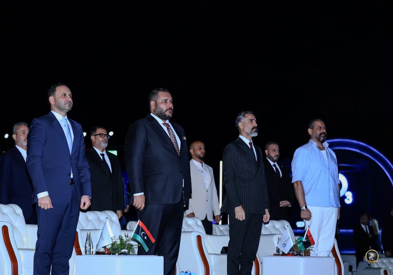 رئيس الأركان العامة للقوات المسلحة  الفريق أول ركن خالد حفتر يشارك في إطلاق مجموعة أوزون للاتصالات والتقنية بمدينة بنغازي